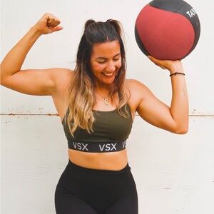 Victoria’s Secret Sports Bra • Victoria’s Sport Size Medium